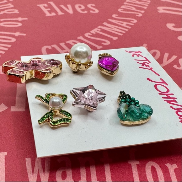 Betsey Johnson ‘Feliz Navidad’ Gingerbread Man Necklace; Stud Earrings Set NWT - Picture 10 of 16